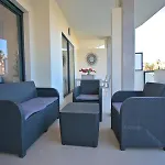 Exquisito By Edeal Homes דניה