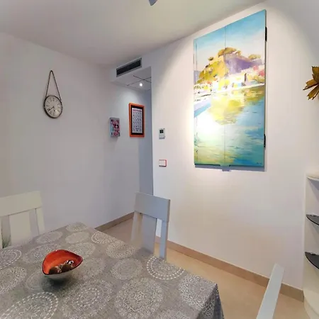 Apartment Exquisito By Edeal Homes *